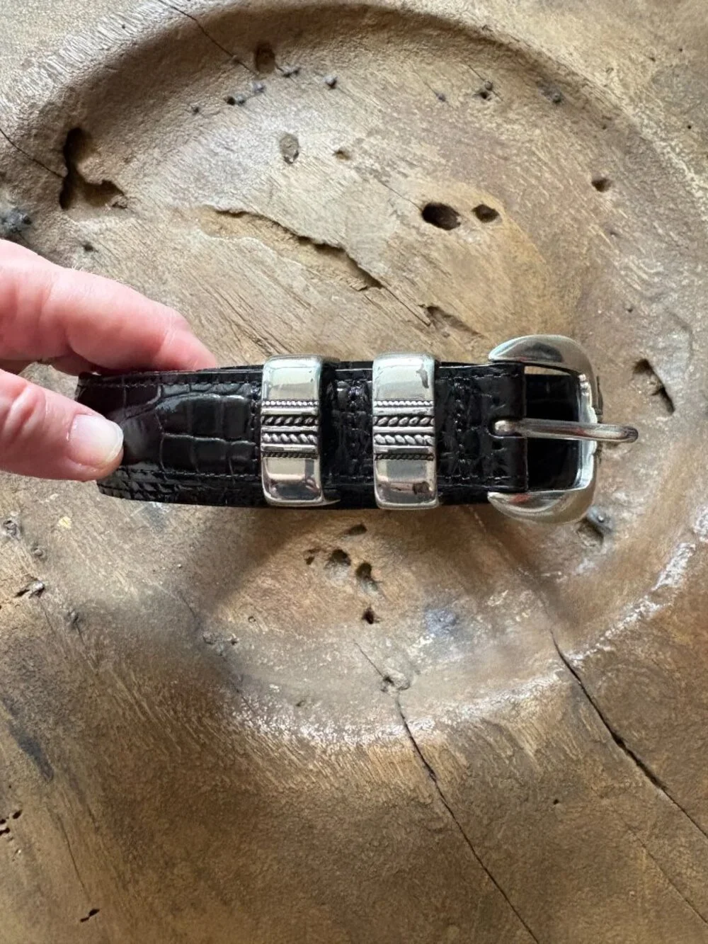 Johnston & Murphy black embossed leather western style men's belt size 44